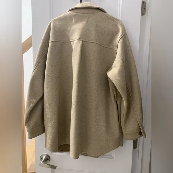 Zara shacket - Picture 2 of 2